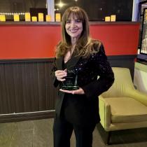 Vivian Sisskin with her award at the SAY Gala in DC.