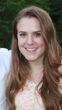 Photo of PhD Student, Maureen Shader