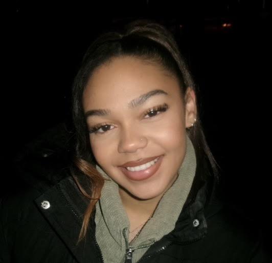 Gina Headshot